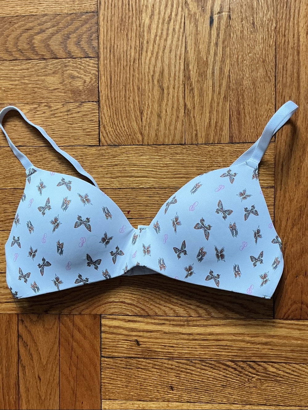 Victoria’s Secret PINK bra